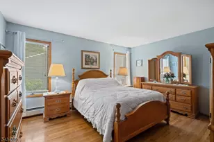 191 Pershing Rd, Clifton, NJ 07013 - Photo 9