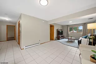 191 Pershing Rd, Clifton, NJ 07013 - Photo 15