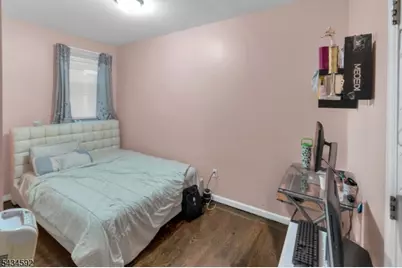 87 N 19th St, East Orange, NJ 07017 - Photo 7