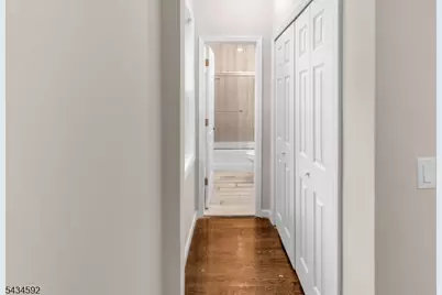 87 N 19th St, East Orange, NJ 07017 - Photo 23