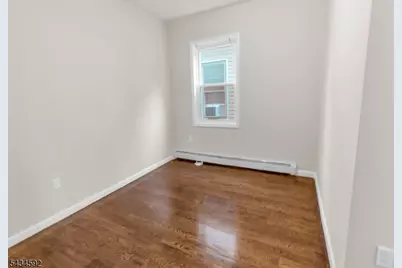 87 N 19th St, East Orange, NJ 07017 - Photo 17