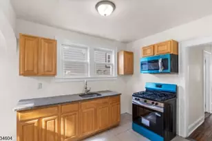24 Irving Ave, Newark, NJ 07112 - Photo 11
