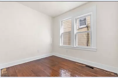 24 Irving Ave, Newark, NJ 07112 - Photo 5