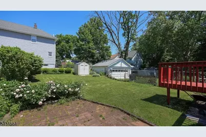 61 W Clay Ave, Roselle Park, NJ 07204 - Photo 21