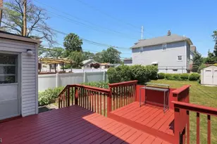 61 W Clay Ave, Roselle Park, NJ 07204 - Photo 23