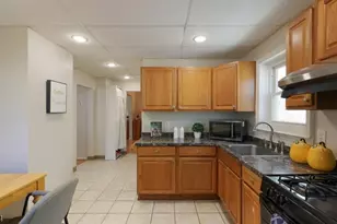 61 W Clay Ave, Roselle Park, NJ 07204 - Photo 9