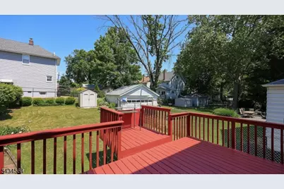 61 W Clay Ave, Roselle Park, NJ 07204 - Photo 29