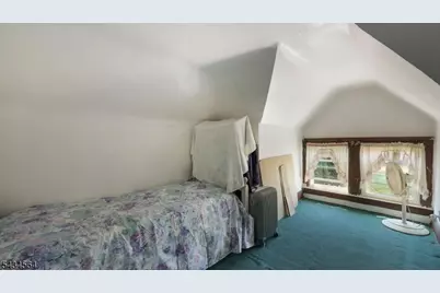 61 W Clay Ave, Roselle Park, NJ 07204 - Photo 19