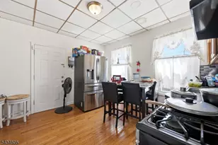 401 E 19th St, Paterson, NJ 07524 - Photo 17