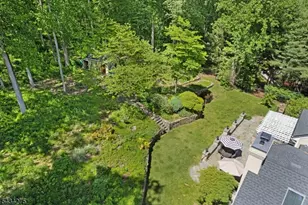 7 Chilton Rd, Chester, NJ 07930 - Photo 5