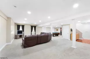 7 Chilton Rd, Chester, NJ 07930 - Photo 39