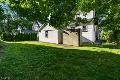 400 Elmwood Ave, Maplewood, NJ 07040 - Photo 29