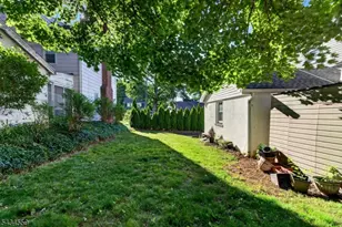 400 Elmwood Ave, Maplewood, NJ 07040 - Photo 27