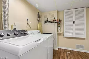 1585 Barton Rd, Union Township, NJ 07083 - Photo 13