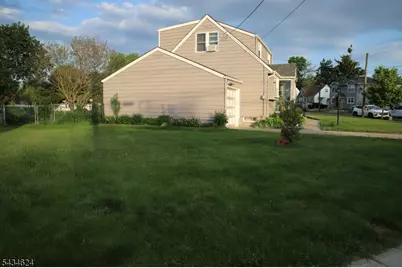 1585 Barton Rd, Union Township, NJ 07083 - Photo 11