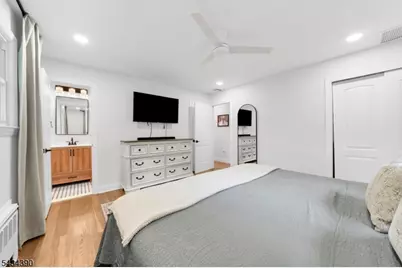 73 Seminole Ave, Wayne, NJ 07470 - Photo 15