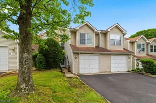 10 Leahy Ct, Franklin Township, NJ 08873 - Photo 3
