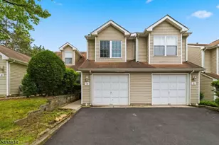 10 Leahy Ct, Franklin Township, NJ 08873 - Photo 1