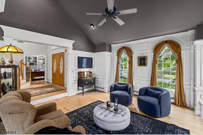22 Hawthorn Dr, Roxbury Township, NJ 07876 - Photo 3