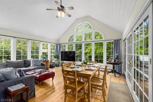22 Hawthorn Dr, Roxbury Township, NJ 07876 - Photo 11