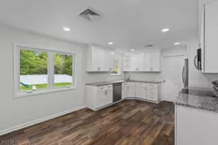 156 Kings Hwy, Roxbury Township, NJ 07850 - Photo 9