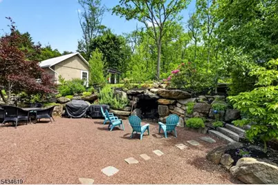 70 Crab Apple Hill Rd, Holland Township, NJ 08848 - Photo 31