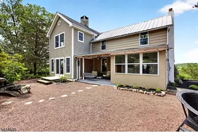 70 Crab Apple Hill Rd, Holland Township, NJ 08848 - Photo 1