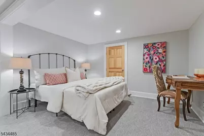 144 Park St, Montclair, NJ 07042 - Photo 41