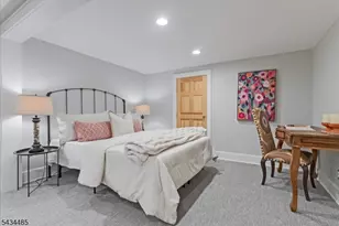 144 Park St, Montclair, NJ 07042 - Photo 41
