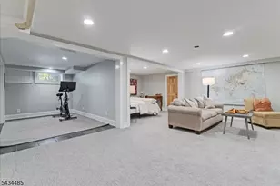 144 Park St, Montclair, NJ 07042 - Photo 39