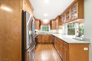20 West End Ave, Madison, NJ 07940 - Photo 5