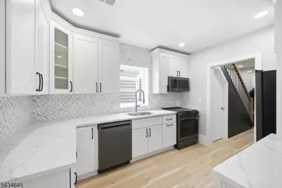 9 Morton St, Morristown, NJ 07960 - Photo 19