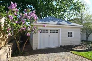 12 Van Dyke Pl, Summit, NJ 07901 - Photo 5