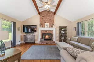 121 Birch Ln, Greenwich Township, NJ 08804 - Photo 13