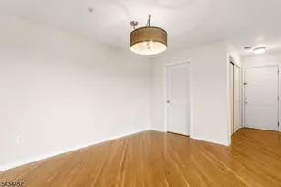 1636 King Ct, Green Brook Township, NJ 08812 - Photo 5