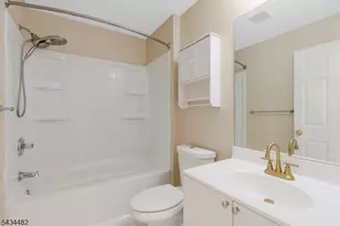 1636 King Ct, Green Brook Township, NJ 08812 - Photo 13
