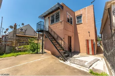 416 S 5th St, Elizabeth, NJ 07206 - Photo 25