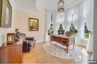 63 Grandview Ave, North Caldwell, NJ 07006 - Photo 5