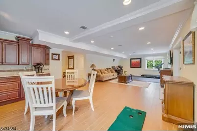 63 Grandview Ave, North Caldwell, NJ 07006 - Photo 33