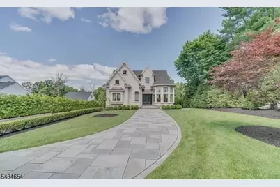 63 Grandview Ave, North Caldwell, NJ 07006 - Photo 3