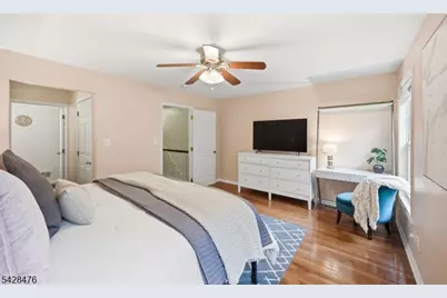 204 Swathmore Dr, Nutley, NJ 07110 - Photo 25