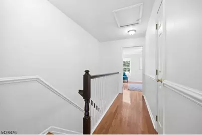 204 Swathmore Dr, Nutley, NJ 07110 - Photo 19