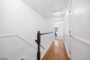 204 Swathmore Dr, Nutley, NJ 07110 - Photo 19