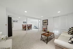 7 Kossuth Pl, Wayne, NJ 07470 - Photo 27