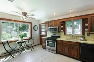 41 S 17th St, Kenilworth, NJ 07033 - Photo 9