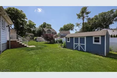 41 S 17th St, Kenilworth, NJ 07033 - Photo 29