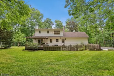 219 E Mountain Rd, Hillsborough Township, NJ 08844 - Photo 41