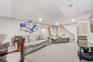 16 Beech Ct, Chatham Township, NJ 07928 - Photo 35
