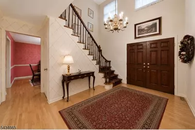 16 Beech Ct, Chatham Township, NJ 07928 - Photo 5