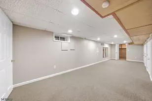 16 Beech Ct, Chatham Township, NJ 07928 - Photo 39